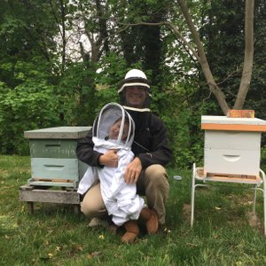 A&#x20;late&#x20;winter&#x20;hive&#x20;inspection&#x20;at&#x20;West&#x20;Laurel&#x20;Hill