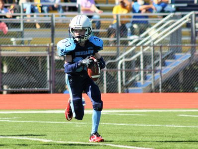 Red Shoes in action! 6th grade football, fall 2017