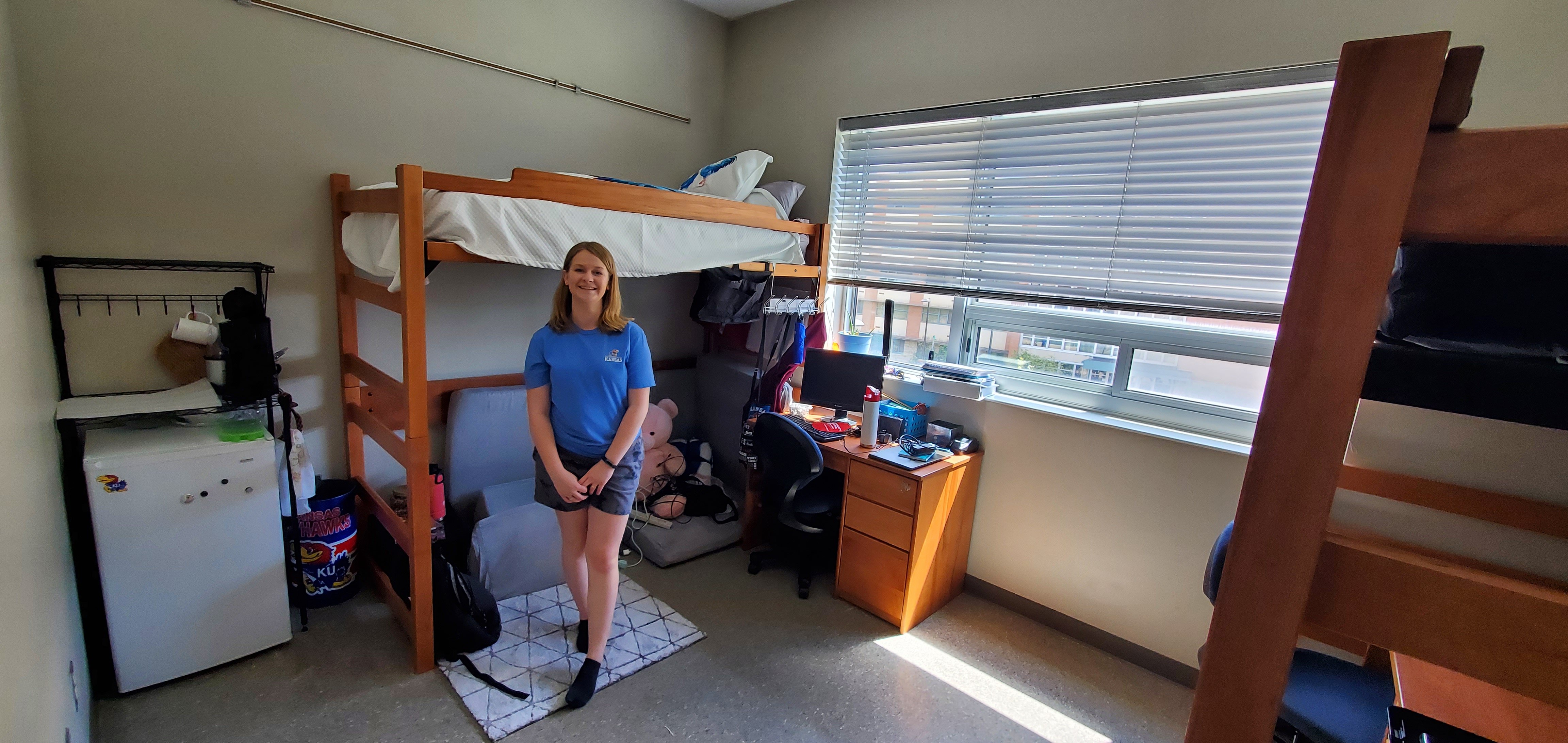 Getting Morgan moved into the dorm!
