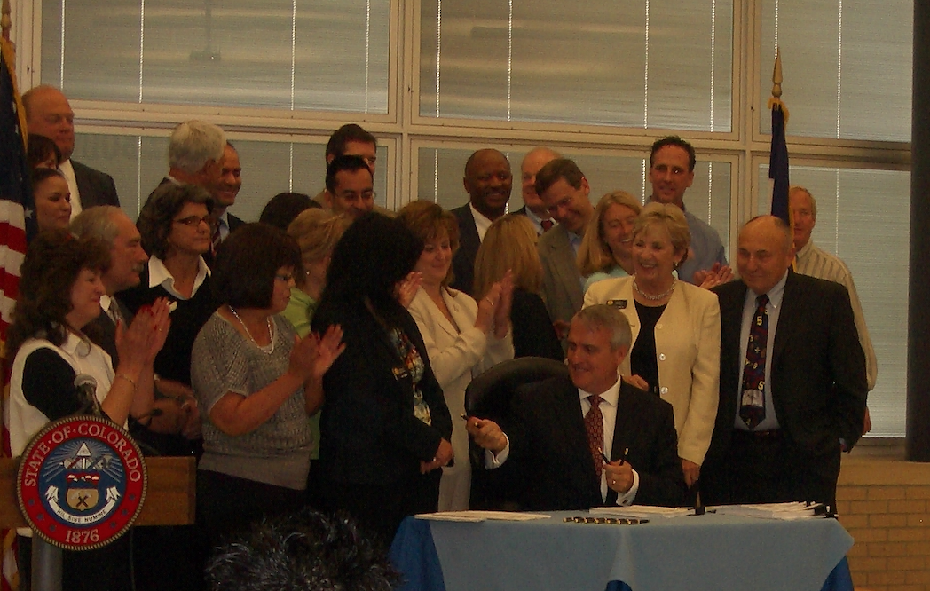 Signing of Senate Bill 09-282, which merged DPSRS into PERA, 
May 2009