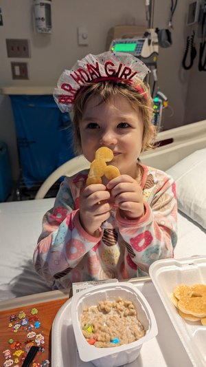 Linnea&#x20;got&#x20;to&#x20;kick&#x20;off&#x20;her&#x20;6th&#x20;birthday&#x20;at&#x20;the&#x20;hospital.&#x20;&#x20;She&#x20;was&#x20;discharged&#x20;in&#x20;the&#x20;afternoon&#x20;in&#x20;time&#x20;to&#x20;sleep&#x20;in&#x20;her&#x20;own&#x20;bed&#x20;that&#x20;night,