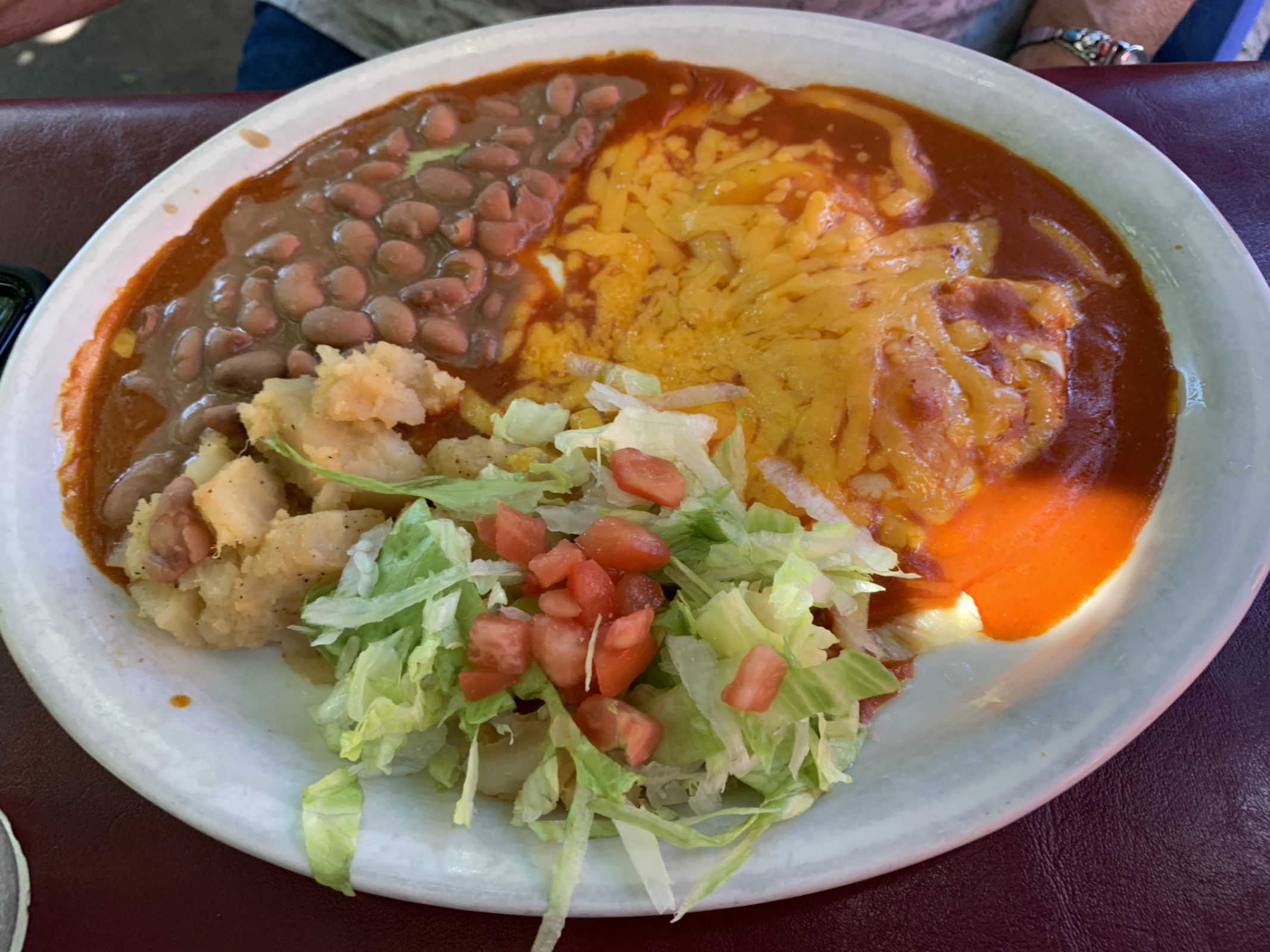 Mom ordered huevos rancheros...  amazing red chile!