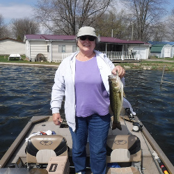 Back on the water after the past 6 months of Treatments and Surgery. She been a great one to be with me through it all. I am a Blessed man by our Heavenly Father. Connie caught this 4/8/2021