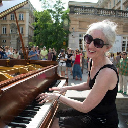 Pam playing during World Music Day 2013 in Warsaw, Poland