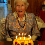 Kirsten about to wish over her 91st BD 'Princess Cake'