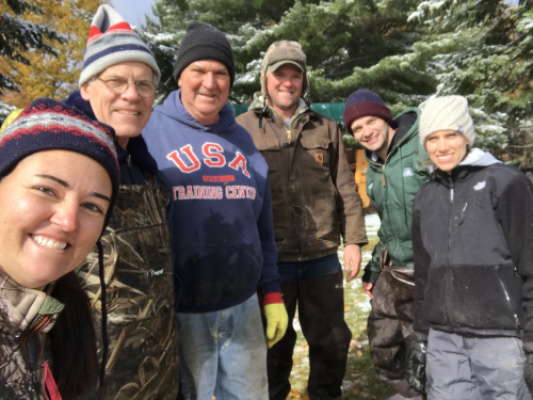Workers who came this weekend to work in the rain and snow taking out docks!  Thank you Jessie and Kendal and good friends Jack O'Brien and Kris with daughter Blaire and her husband Nate and family!  We are BLESSED!